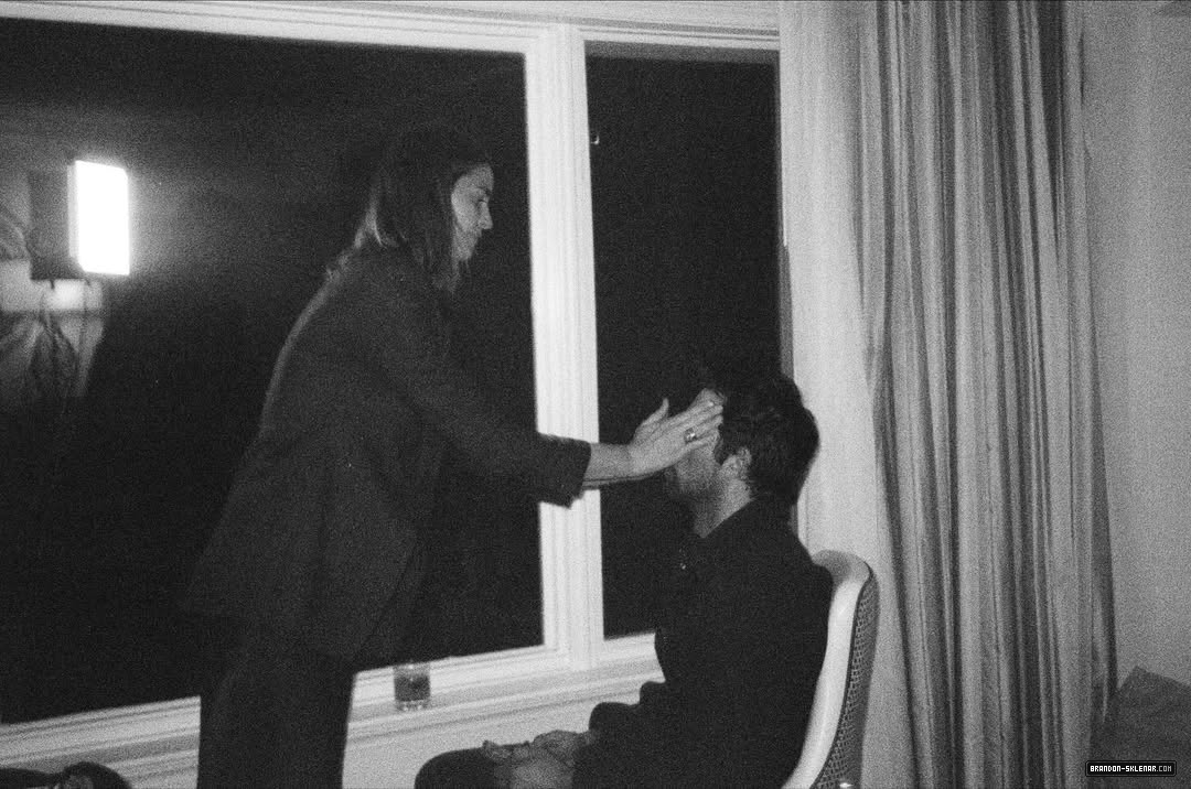 045.jpg