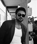 050.jpg