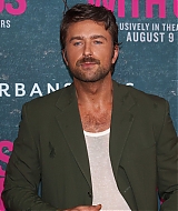 104.jpg